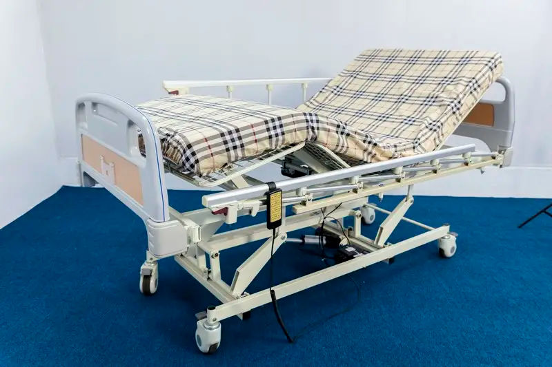 Hướng dẫn Mua Giường Y tế Điện Đa Năng tại Thành Phố Hồ Chí Minh