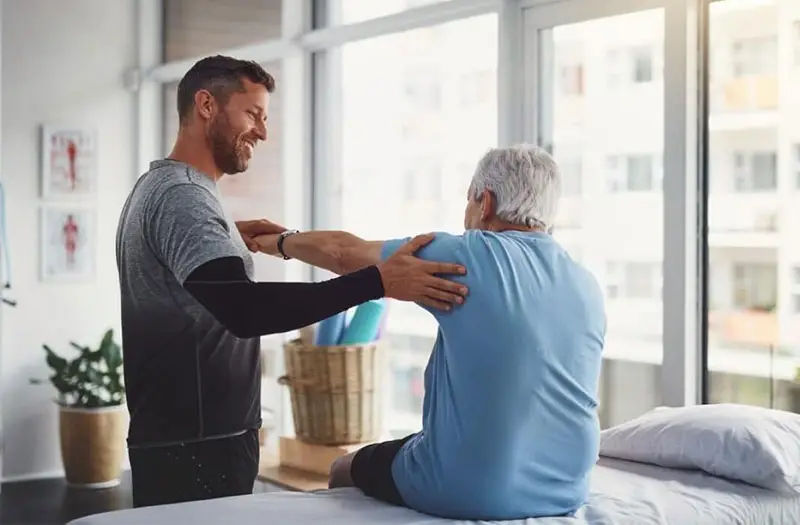 Phương pháp vật lý trị liệu cho người tai biến: Hướng dẫn và ứng dụng hiệu quả